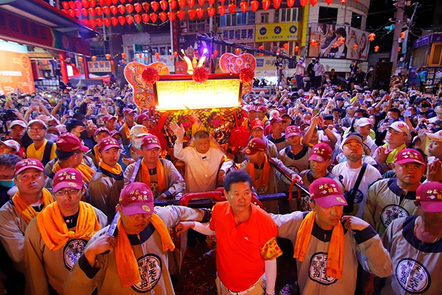 大甲媽9天8夜遶境祈福回鑾  黃副市長恭迎媽祖安座