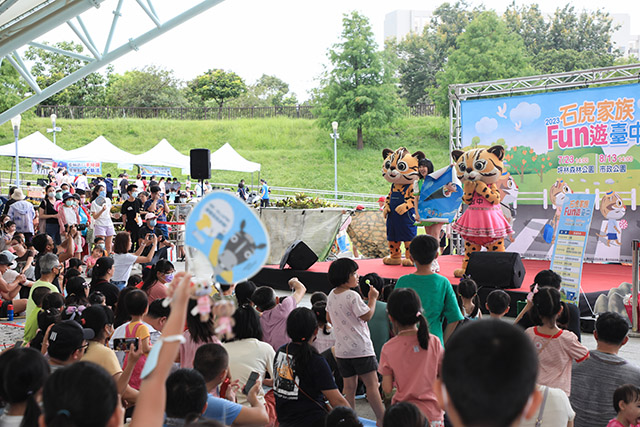 小粉絲久等了！石虎、YOYO家族首場見面會太平超萌登場