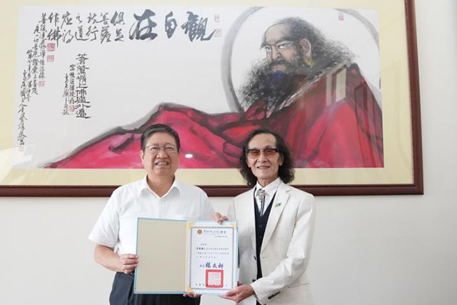 水墨大師李登勝任竹縣縣政顧問  助充實竹縣美術館