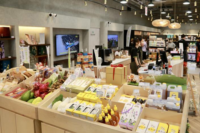 鹽水農會「農鮮直販所」開幕