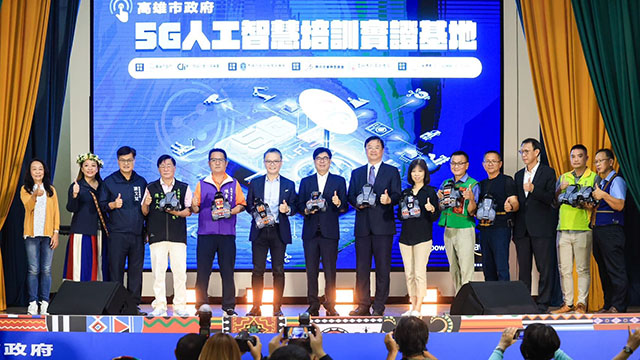 高市府攜AWS建置實證基地  舉辦賽車系列夏令營