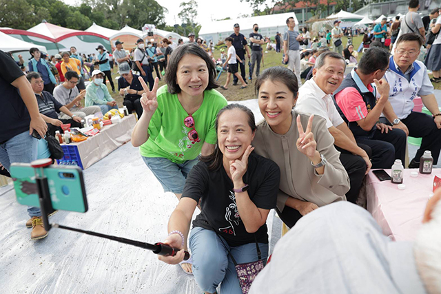 微雨彩虹相映中歡樂登場 2023南投世界茶業博覽會「千人午茶」超人氣 ... ...