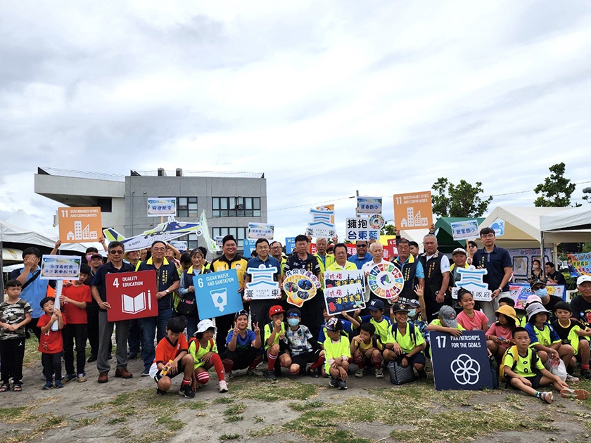 「藍海之秋 淨灘嘉年華」 扎根正確海洋保護觀念