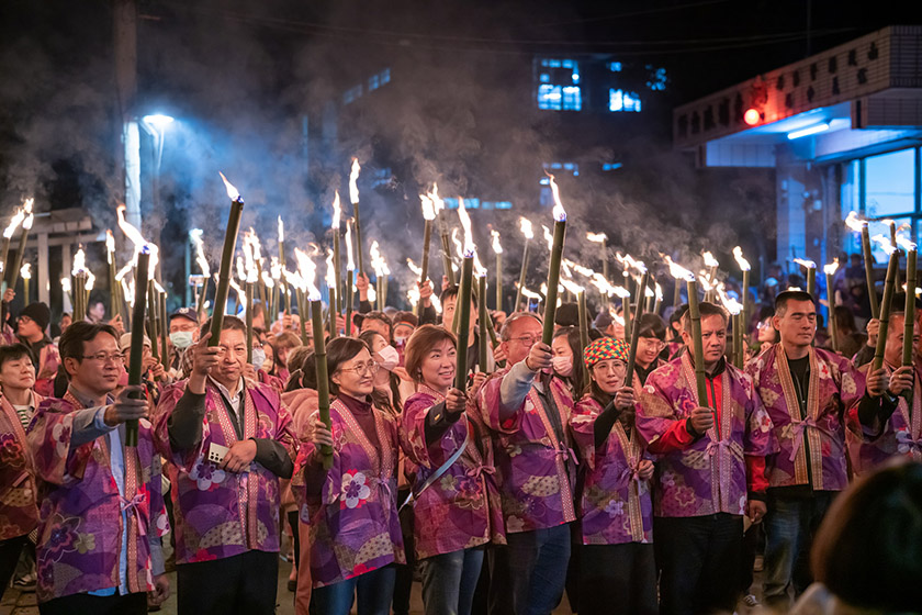 東埔溫泉季登場　寒流不減遊客熱情
