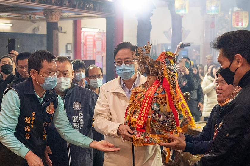 中壢仁海宮天上聖母遶境祈福 張市長祈願為桃園帶來平安