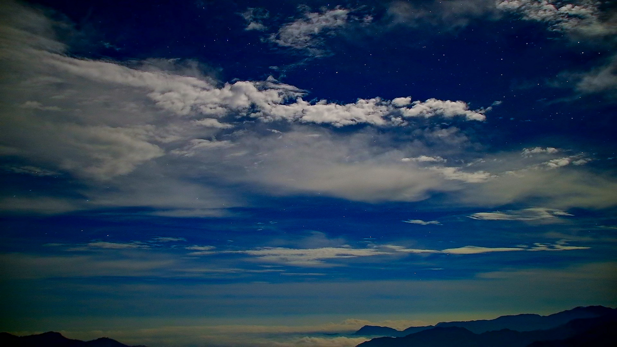 賞南橫星空之美 看流星許願不用上山 南橫埡口星空攝影即時影像啟用 AI主播「玩樂新聞 ...