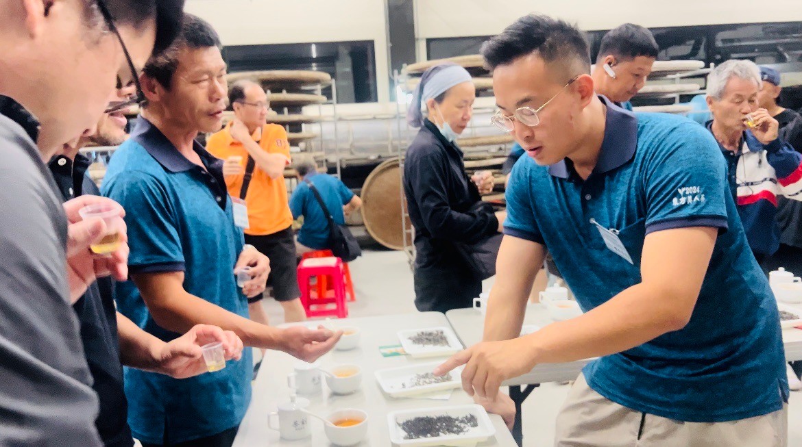 一家三代務農 鍾明學把文新製茶廠注入新活力