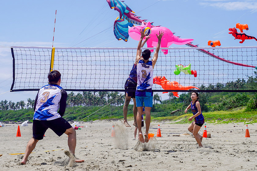 2025東浪嘉年華熱力開唱！搭接駁送飲品 邀你暢飲沙灘音樂盛宴 ...