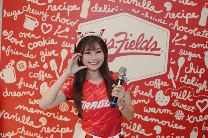 【專訪】啦啦隊不是我的終點──小龍女馬妹用多重身分跳出人生節奏 ... ...