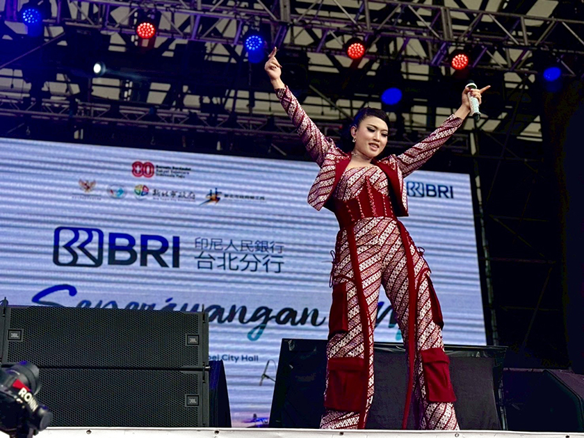 2025印尼移工文化嘉年華熱鬧登場　人氣樂團演出吸引破萬民眾共襄盛舉 ...